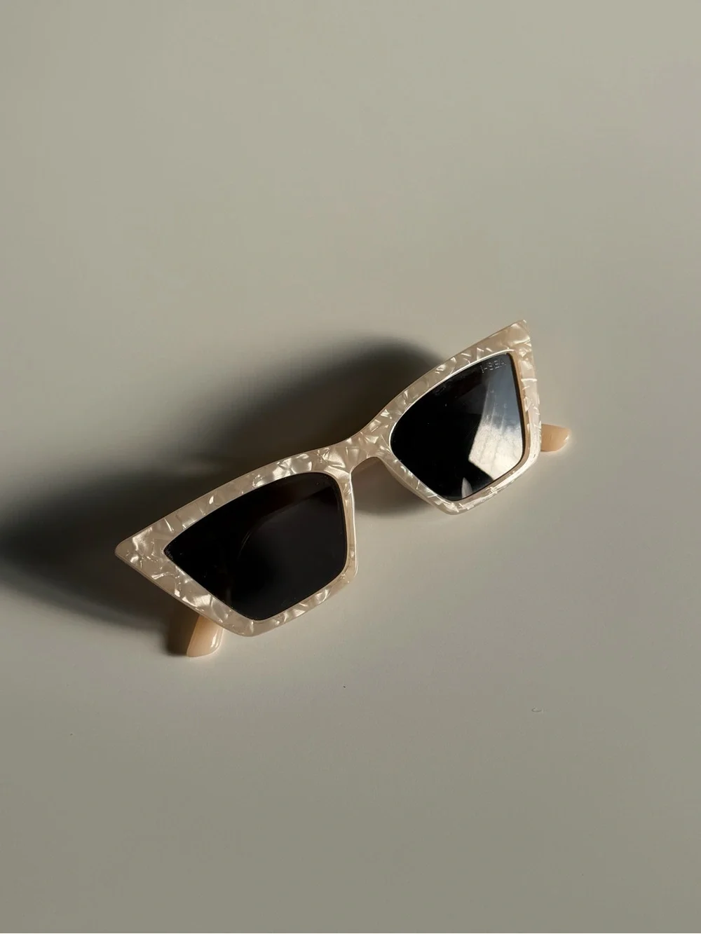 I SEA Pearlized Off-White Cat-Eye Sunglasses